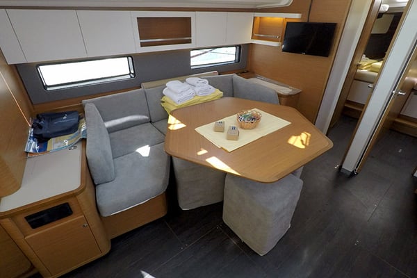 Dufour 44