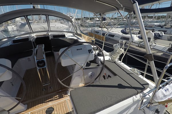 Hanse 458