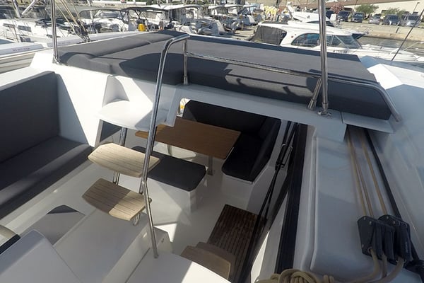 Fountaine Pajot Astrea 42