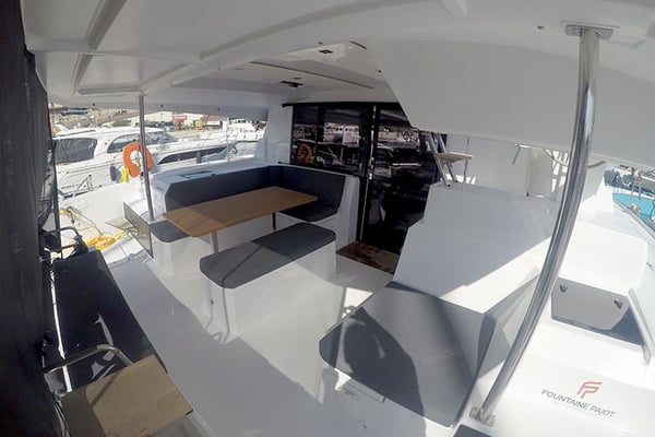 Fountaine Pajot Astrea 42
