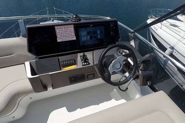 Galeon 480 Fly