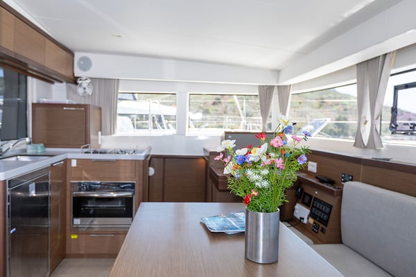 BYE BYE 2020 (air condition, generator)