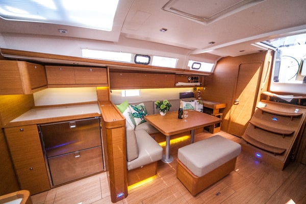 MALIN (owner version, new sails 2024., air condition, generator)