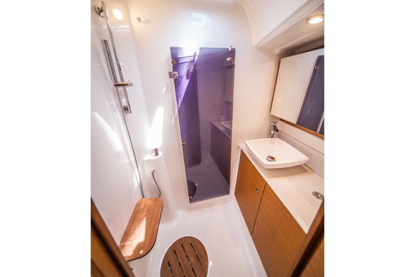 MALIN (owner version, new sails 2024., air condition, generator)