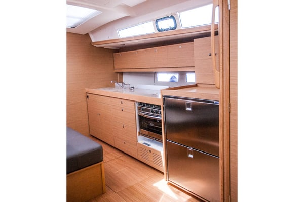 LISABET (new sails 2024., air condition)