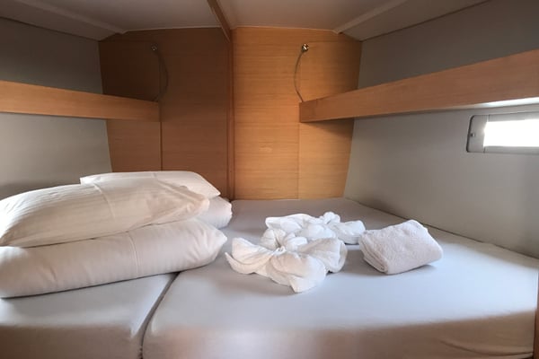 LISABET (new sails 2024., air condition)