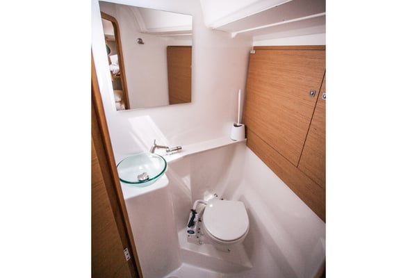 LISABET (new sails 2024., air condition)