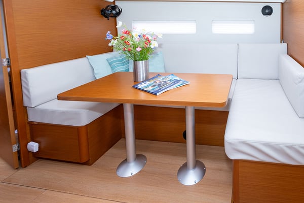 OSKAR  new 2024 (air condition, solar panels)