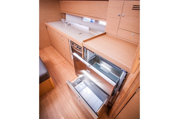 MADICKEN (new sails 2024., air condition)