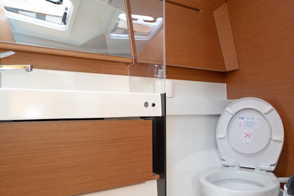 OLIVER new 2025 (air condition, solar panels)