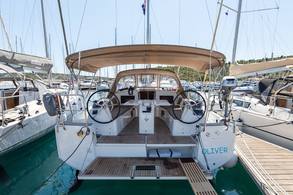 OLIVER new 2025 (air condition, solar panels)