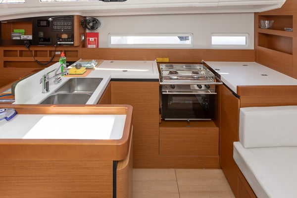 OLIVER new 2025 (air condition, solar panels)