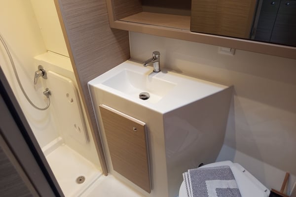 ZAHIRA - GEN/AC+WATERMAKER