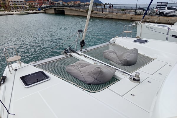 ZAHIRA - GEN/AC+WATERMAKER