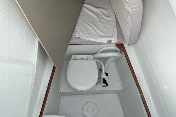 Star Velvet (A/C, Generator, Water Maker, dishwasher)