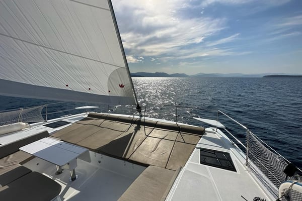 Star Velvet (A/C, Generator, Water Maker, dishwasher)