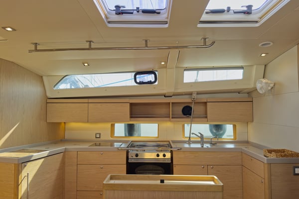 Sail Away (Refit 2025 - A/C - Electric Heads)