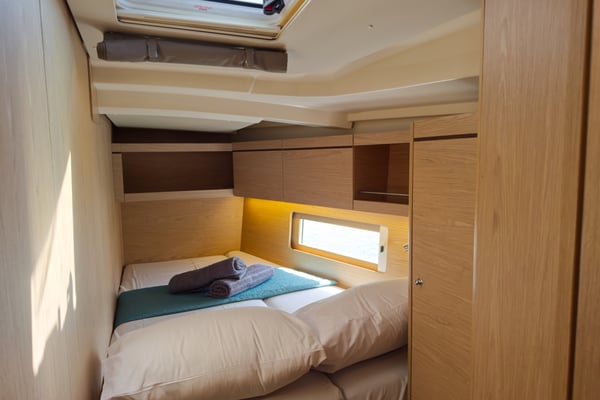 Sail Away (Refit 2025 - A/C - Electric Heads)