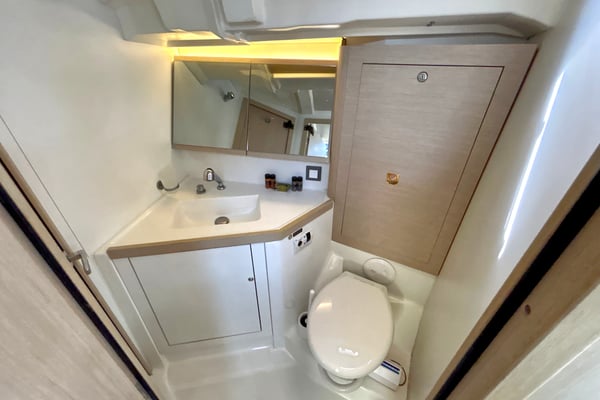 Capriccio (Refit 2025 - A/C - Generator - Electric Heads)