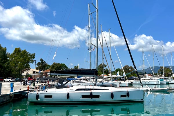 Capriccio (Refit 2025 - A/C - Generator - Electric Heads)