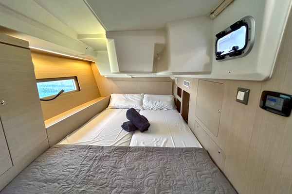 Capriccio (Refit 2025 - A/C - Generator - Electric Heads)