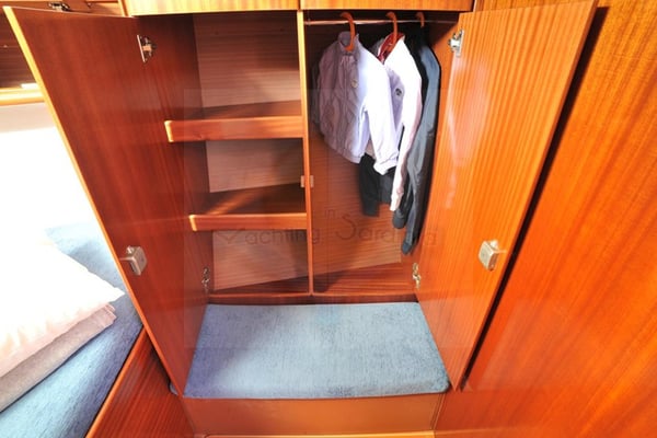  Front Cabin - June 2014