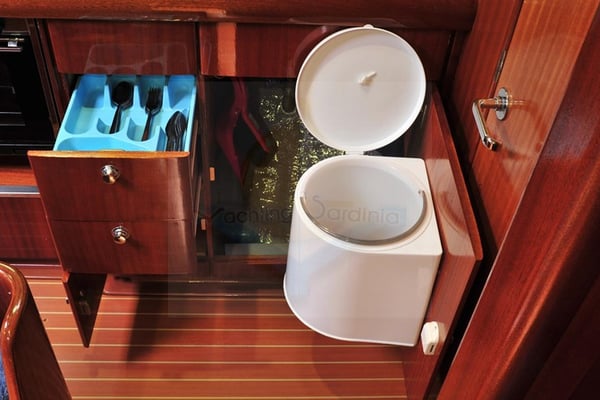  bottom Kitchen - October 2014