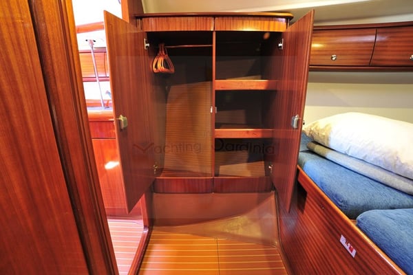  Front Cabin - June 2014