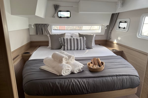 Bellatrix (A/C,Electric Heads)