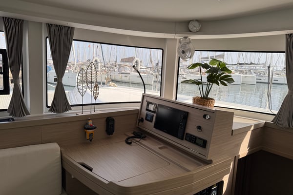 Bellatrix (A/C,Electric Heads)