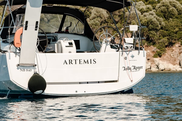 Artemis