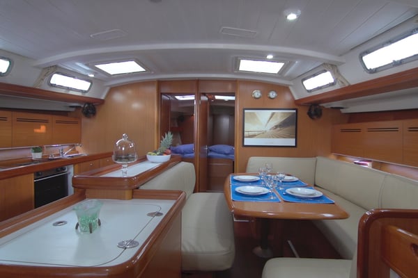 Lucky dice - (A/C - Generator - Refit 2022)