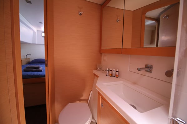 Baccarat - (A/C - Generator - Refit 2021)