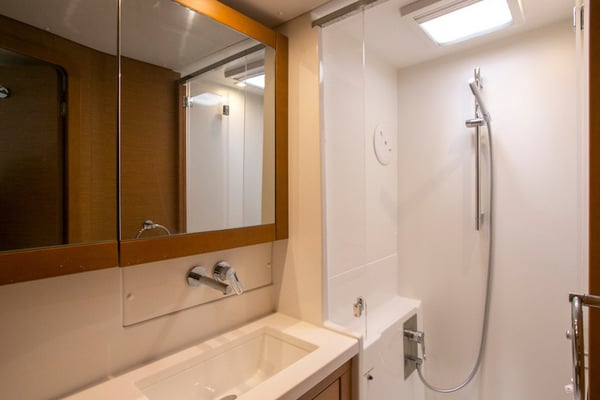 Baccarat - (A/C - Generator - Refit 2021)