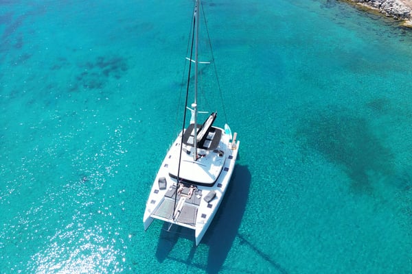 Royal Hearts (A/C - Generator - Refit 2024)