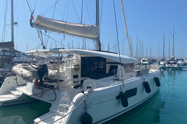 MAGAN 1 WATER MAKER - PANNELS