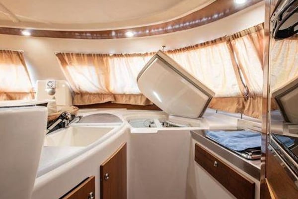 Hyera ( AC / WATER MAKER )