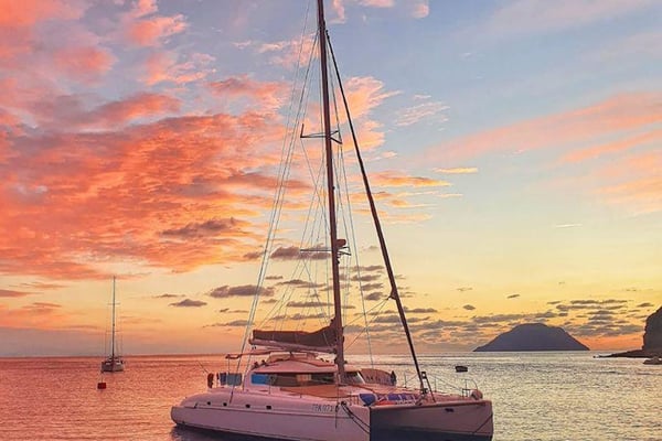 Hyera ( AC / WATER MAKER )