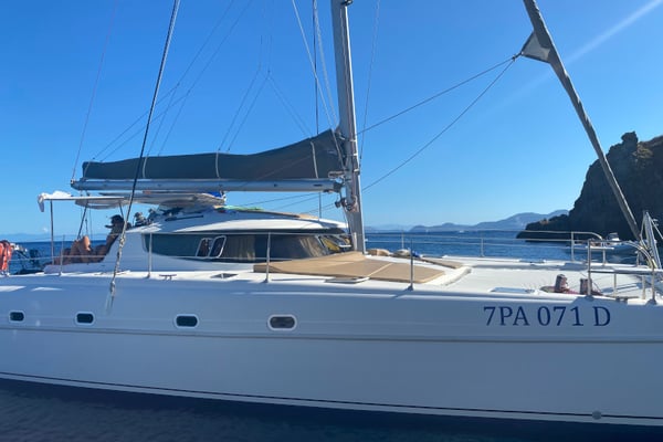 Hyera ( AC / WATER MAKER )