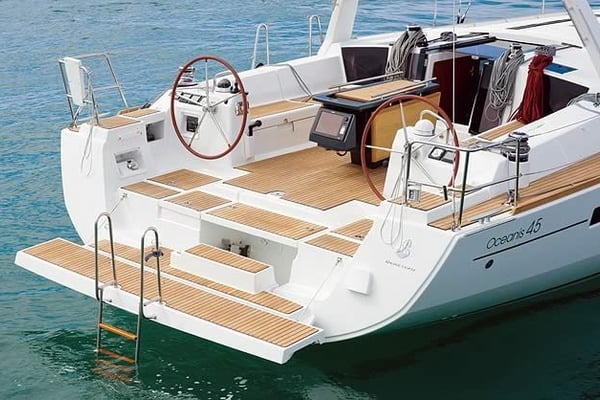 Nabucco: Aft cabin #1 (Cabin Chrter - 2 pax) Fully Crewed, ALL EXPENSES