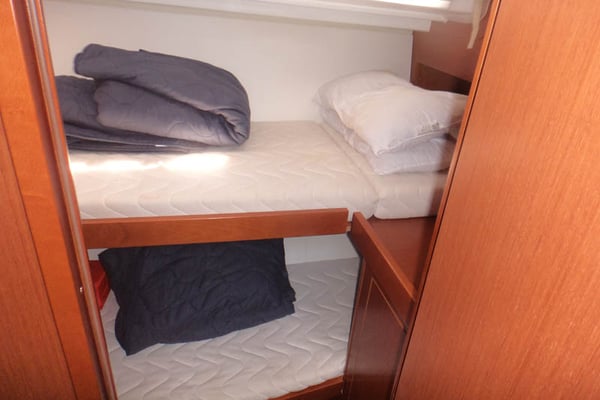 Nabucco: Forward Cabin #2 (Cabin Charter - 2 pax) Fully Crewed, ALL EXPENSES