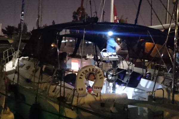 Pythagoras (electric head, wind generator)