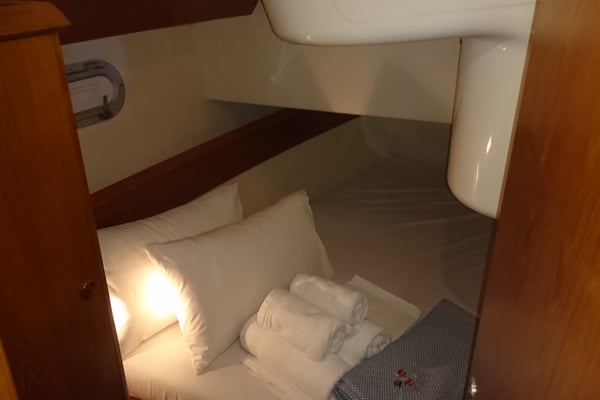 Pythagoras (electric head, wind generator)