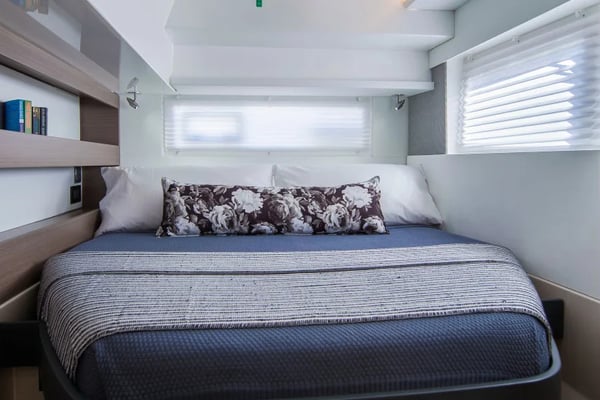 Moorings 4200/4 Exclusive Plus