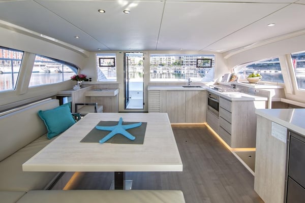 Moorings 433 PC Club