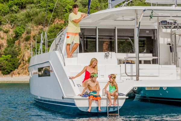 Moorings 4000/3 Club