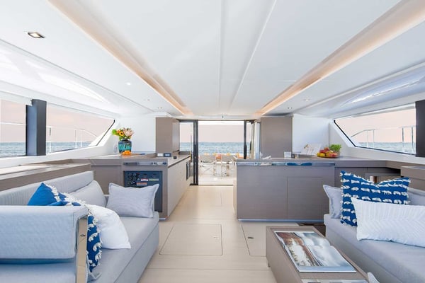 Moorings 464PC Exclusive Plus