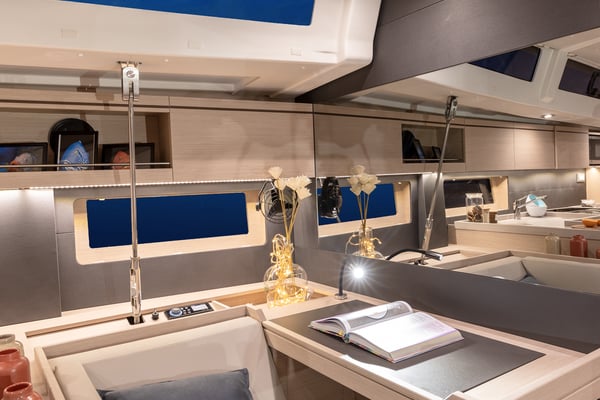 Moorings 52.4 Exclusive Plus