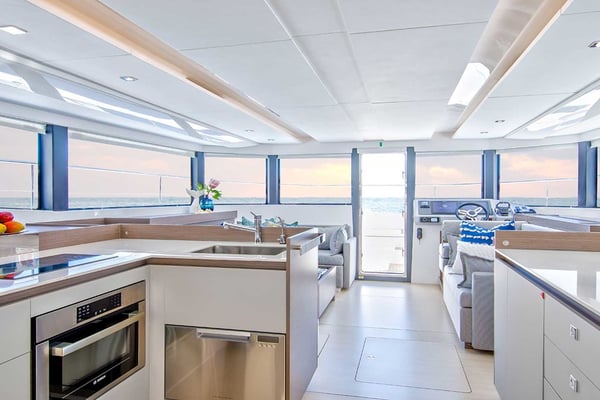 Moorings 464PC Exclusive Plus