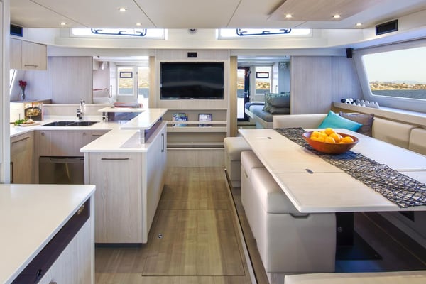 Moorings 5800 Crewed